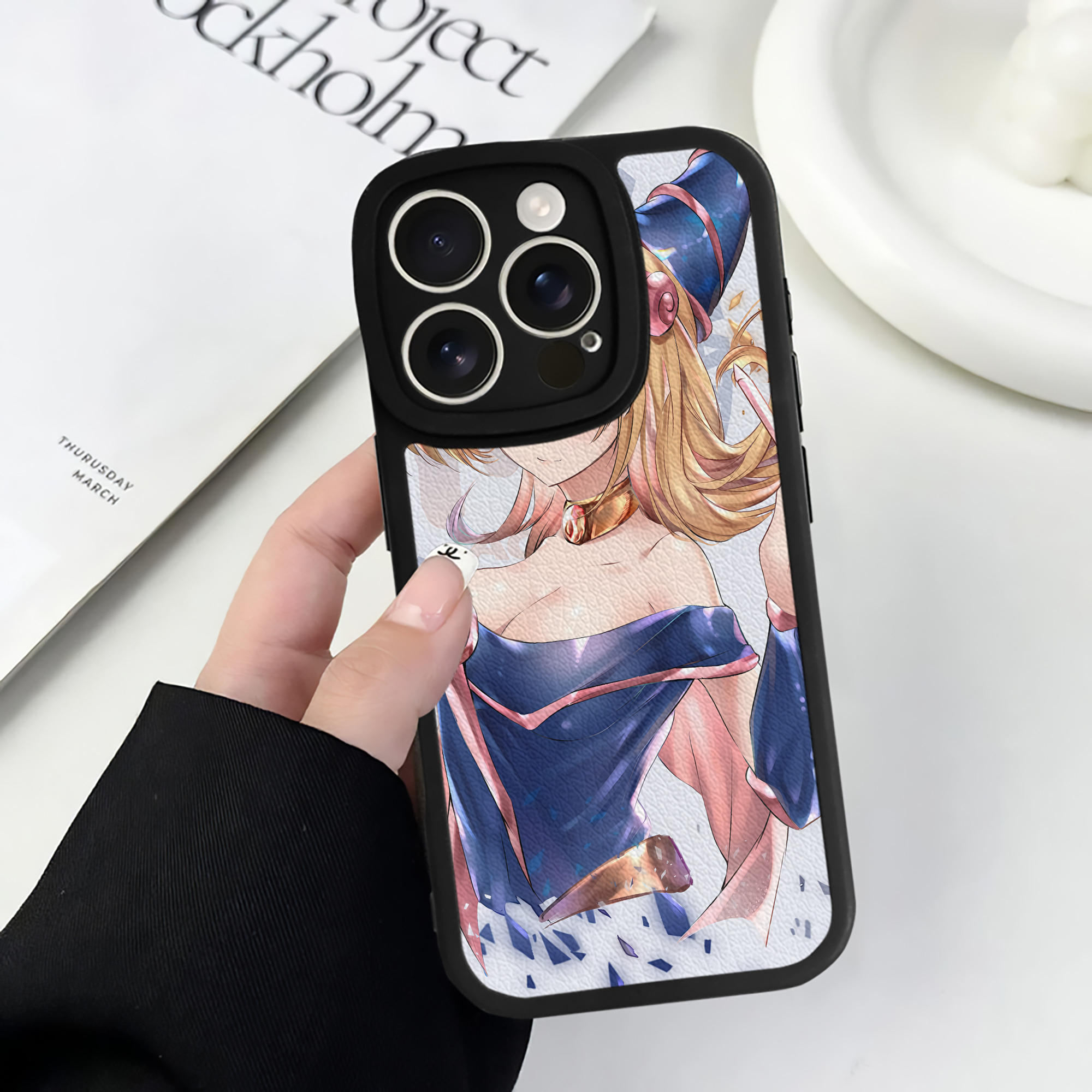 （画像用） 遊☆戯☆王 Yu-Gi-Oh! 【iPhone 16シリーズ対応】シリコンスマホケース（レザー調） 材質：シリコン
